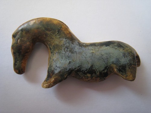 Wildpferd aus mammutelfenbein - wildpferd,