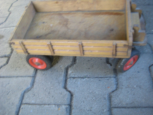 Alter anhänger für traktor - alter,